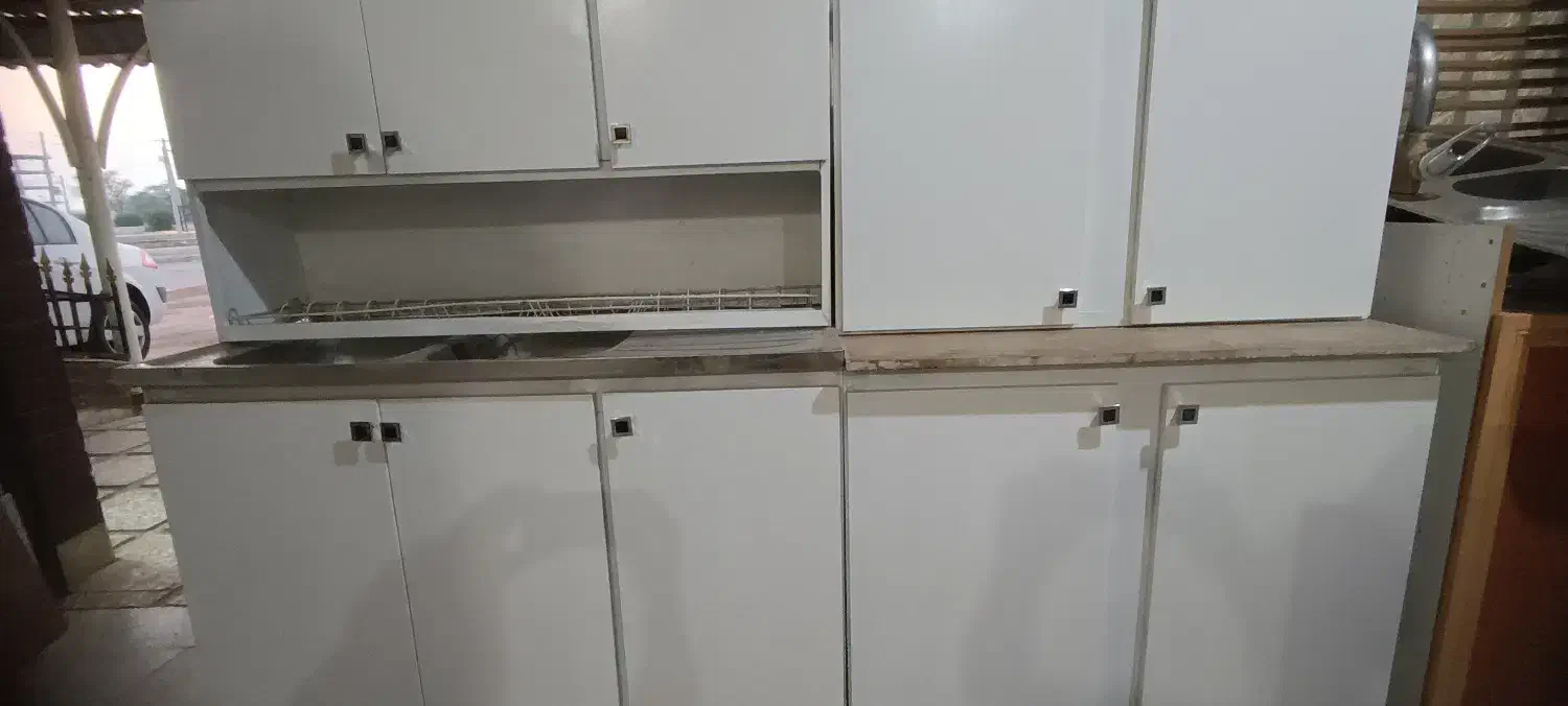 کابینت فلزی درب ام دی آف بسیار تمیز|مصالح و تجهیزات ساختمان|بندر ماهشهر, |دیوار