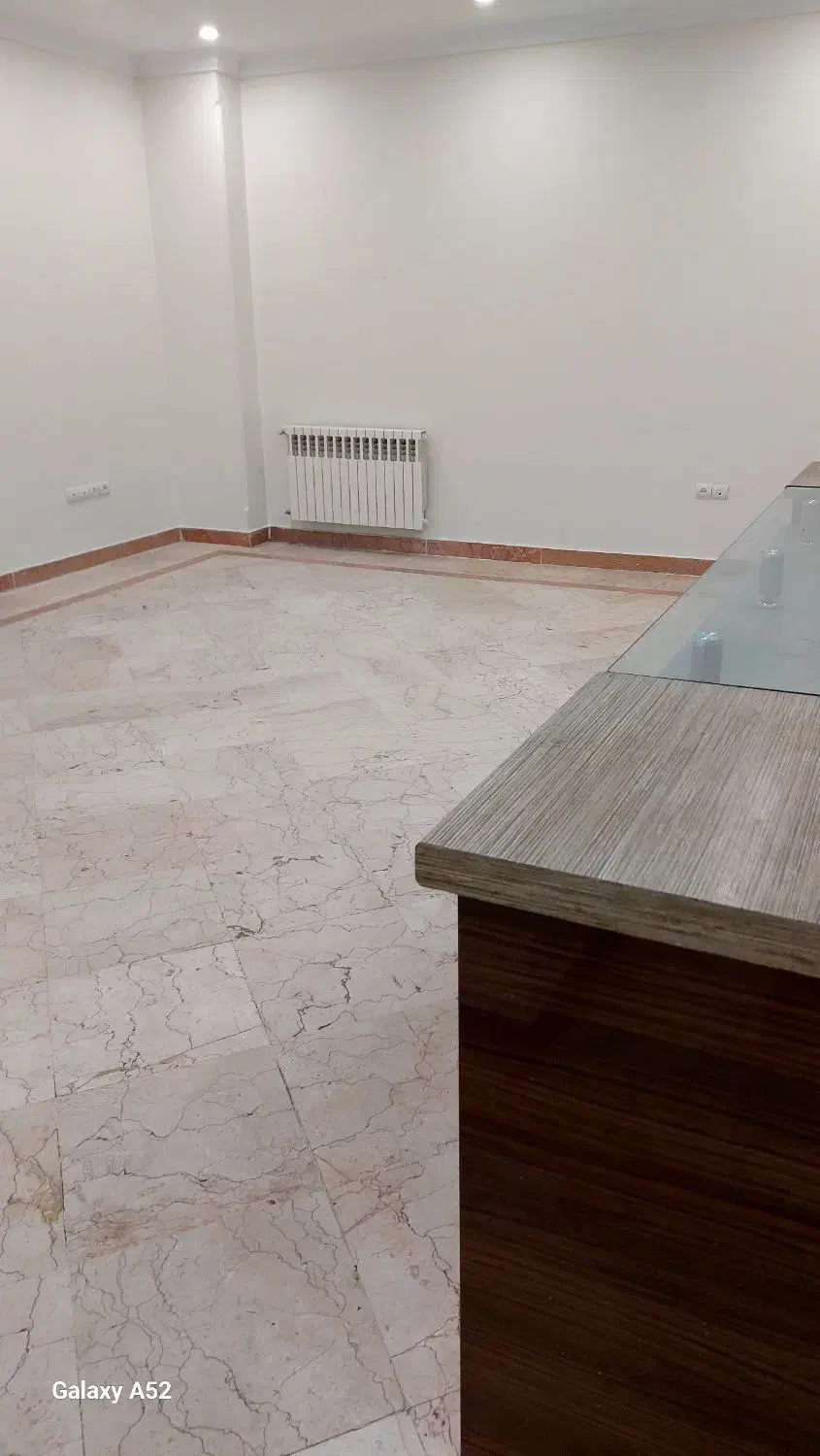 80متر تخلیه پونک اشرفی گلزار رهن  قابل تبدیل