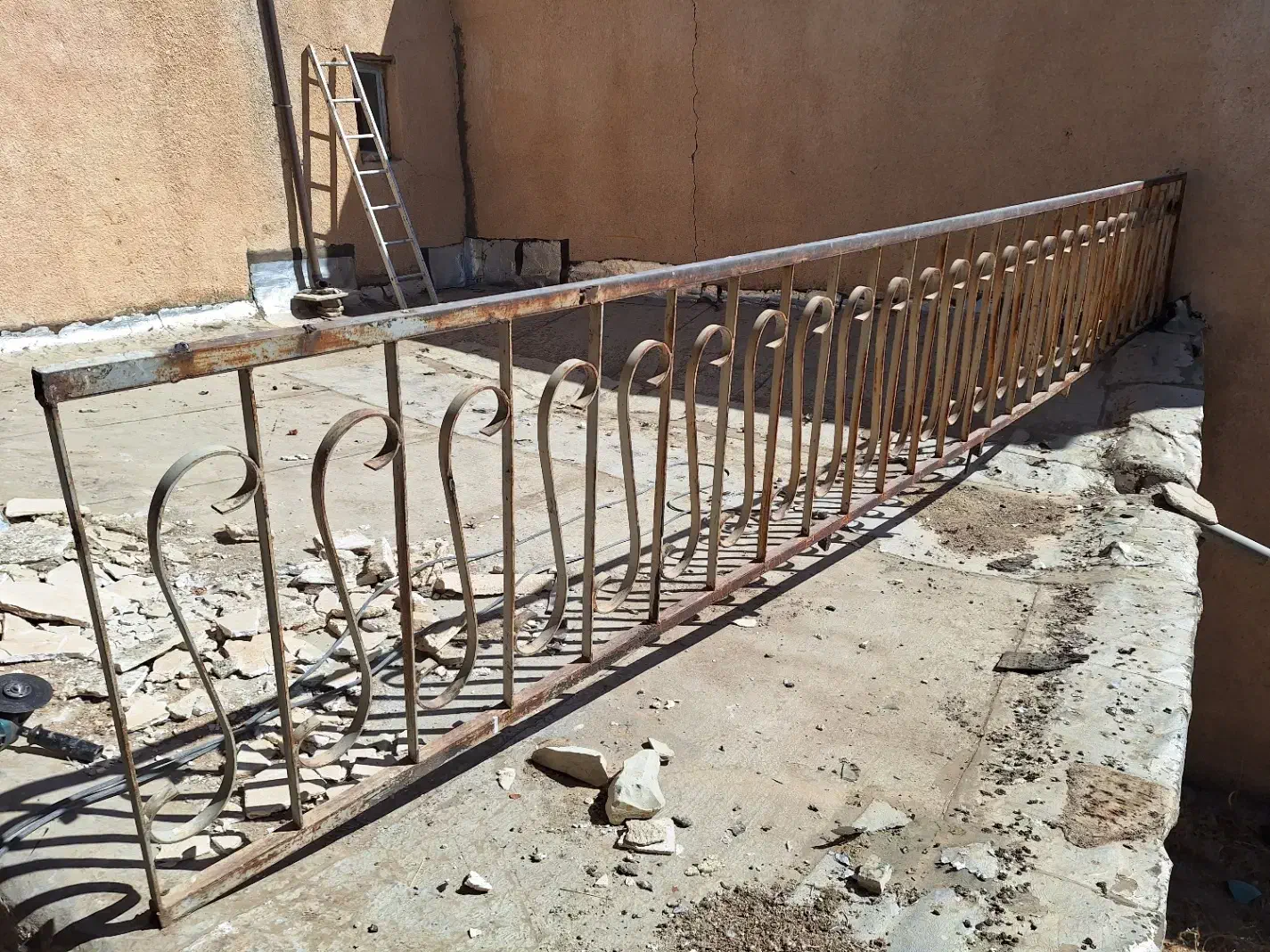 نرده فلزی|مصالح و تجهیزات ساختمان|گهواره, |دیوار