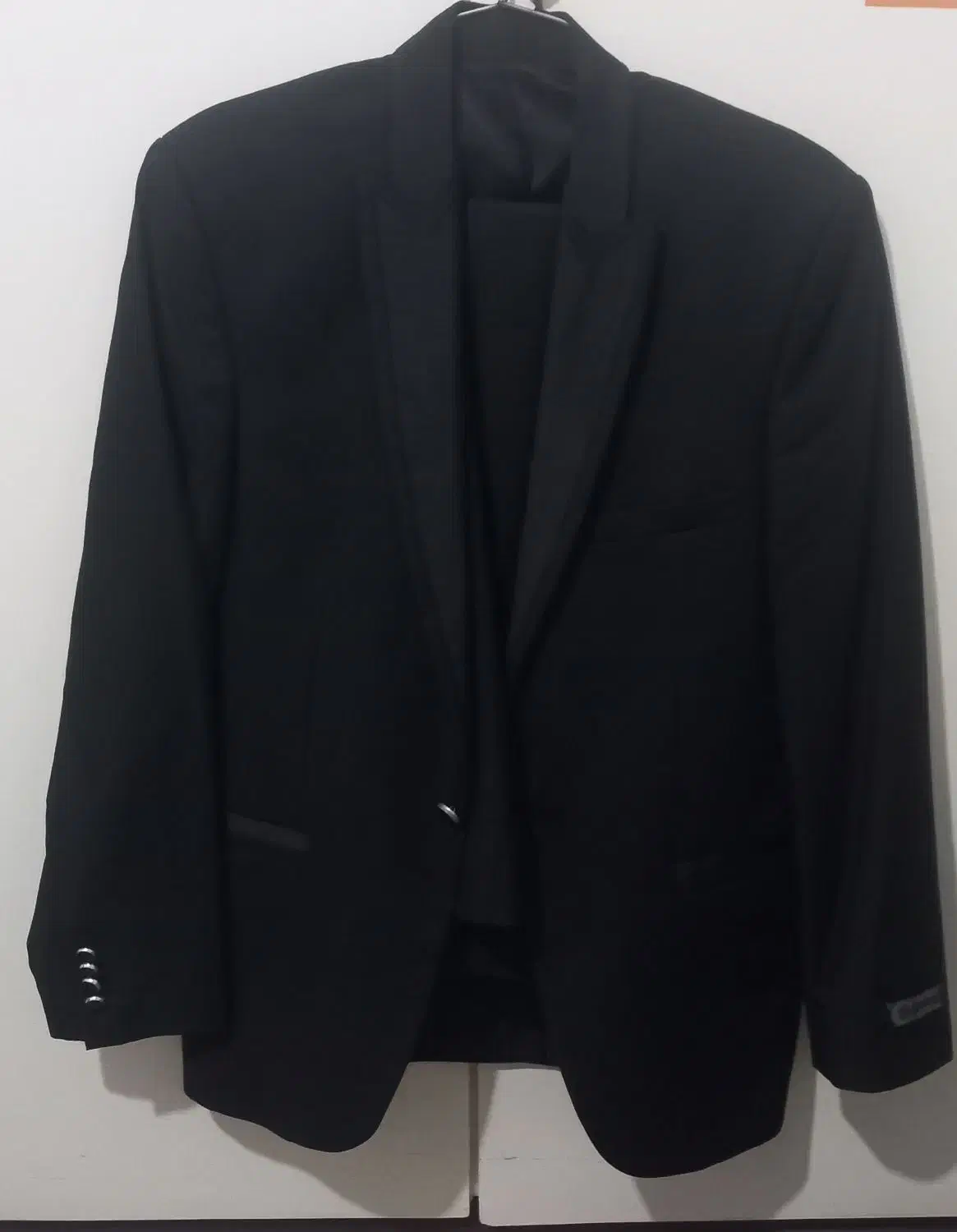 کت و شلوار|لباس|گرگان, |دیوار