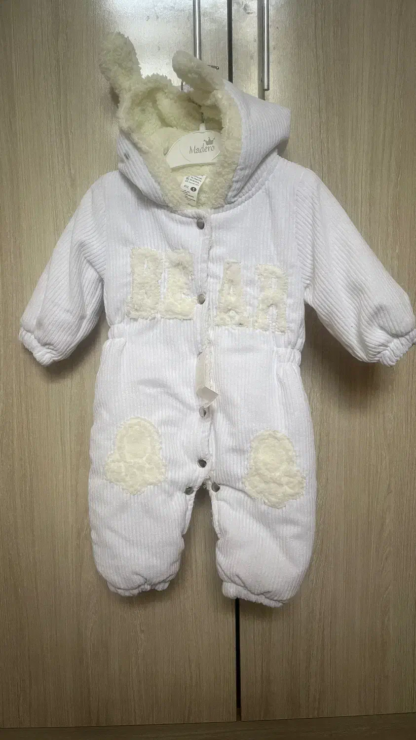 سیسمونی لباس نوزاد|اسباب و اثاث بچه|تربت‌حیدریه, بالا ولایت|دیوار