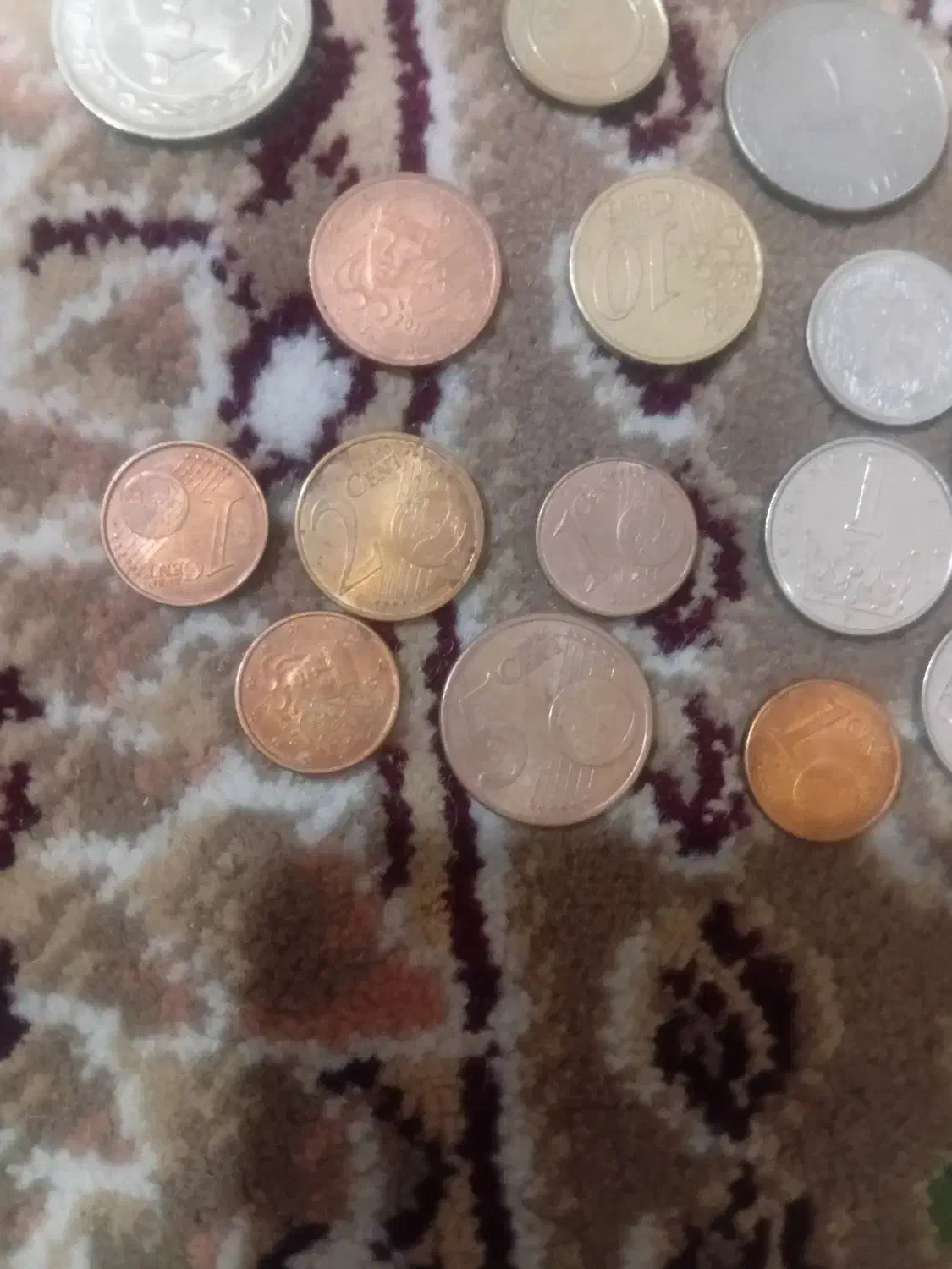 تعدادی سکه خارجی قدیمی به فروش می‌رسد|کلکسیون سکه، تمبر، اسکناس|مشهد, انقلاب|دیوار