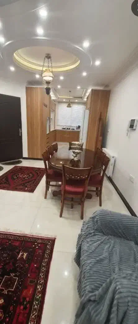 منزل دوبلکس تمیز و شیک|اجارهٔ کوتاه‌مدت آپارتمان و سوئیت|قم, بنیاد|دیوار