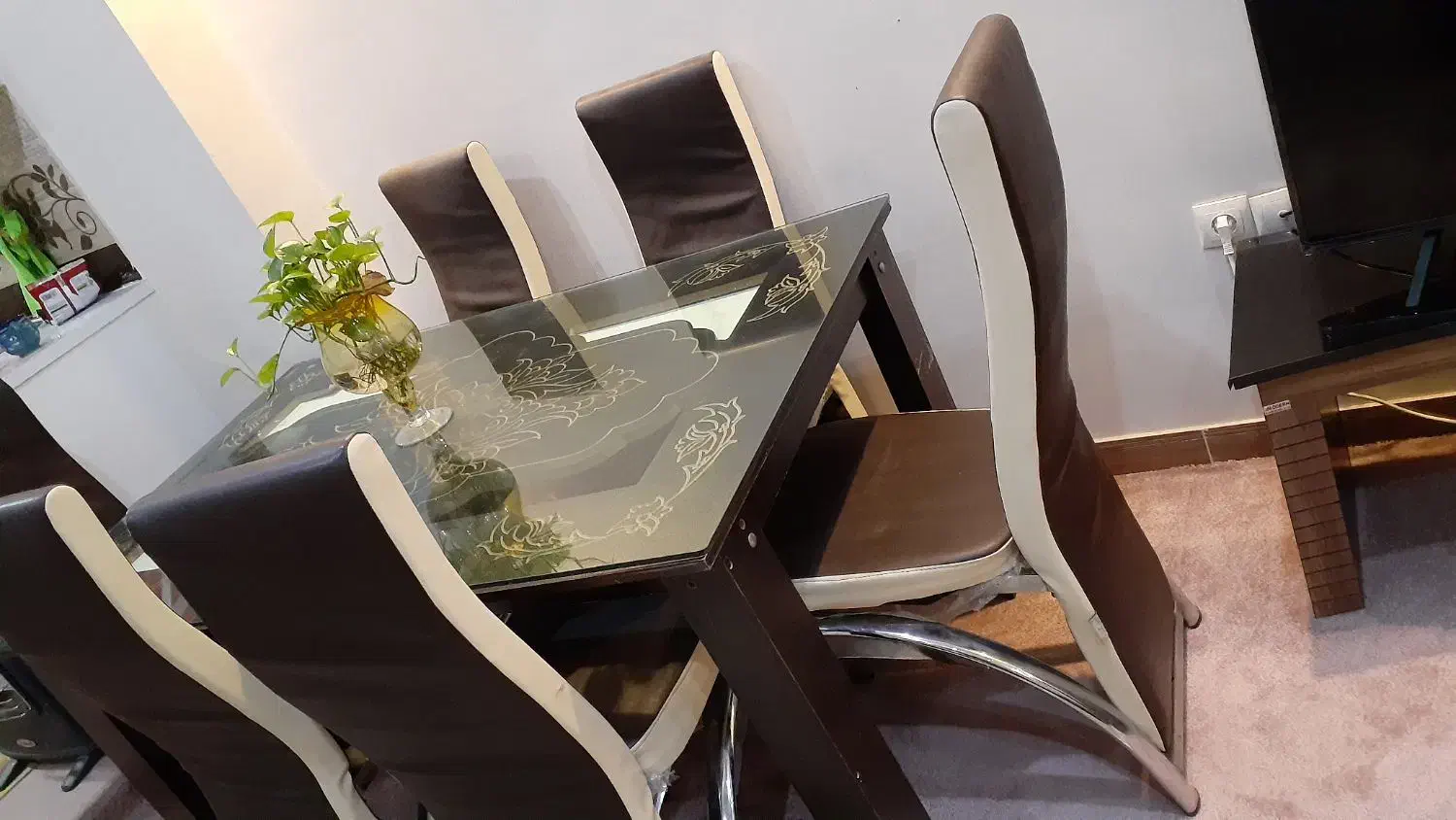 میز نهارخوری|میز و صندلی غذاخوری|بهبهان, |دیوار