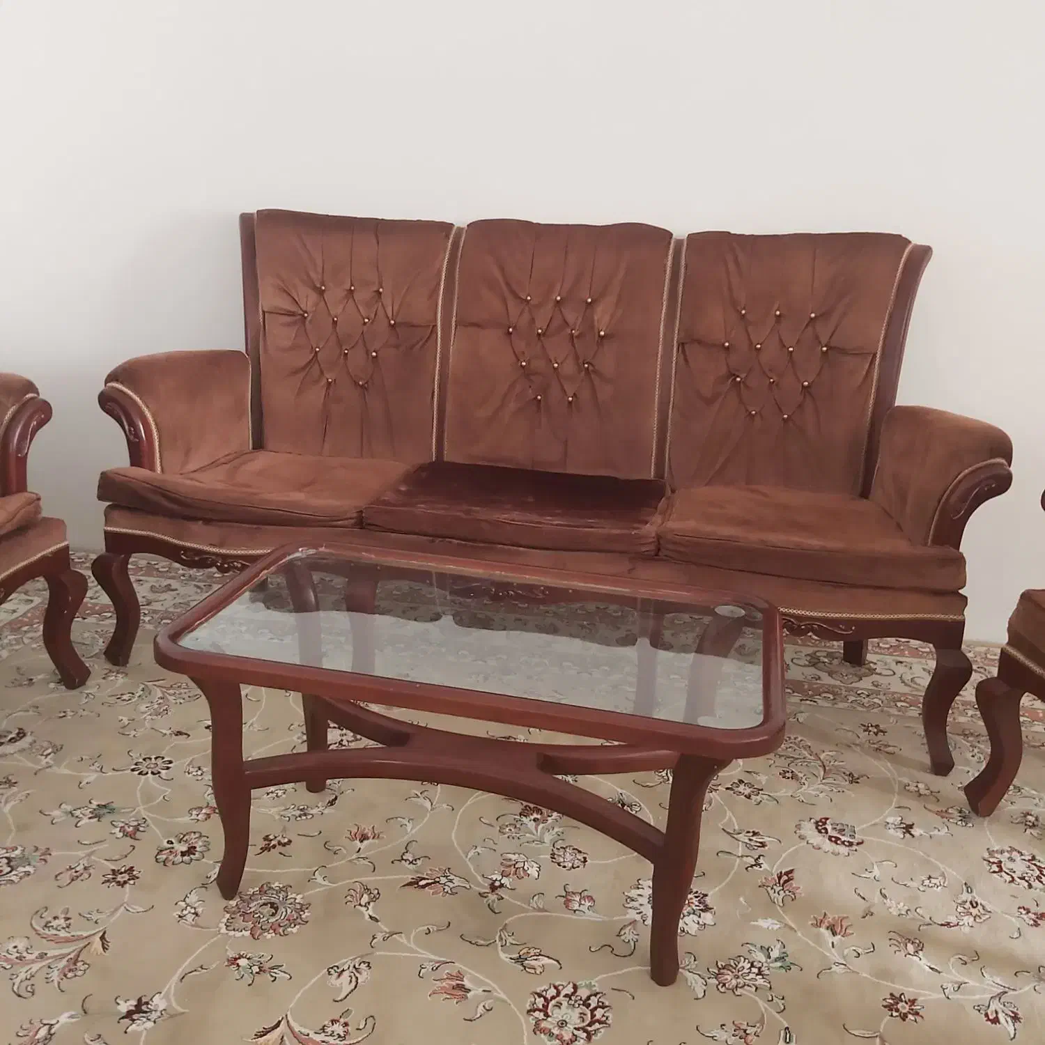 مبل ۷ نفره|مبلمان خانگی و میز عسلی|شازند, |دیوار