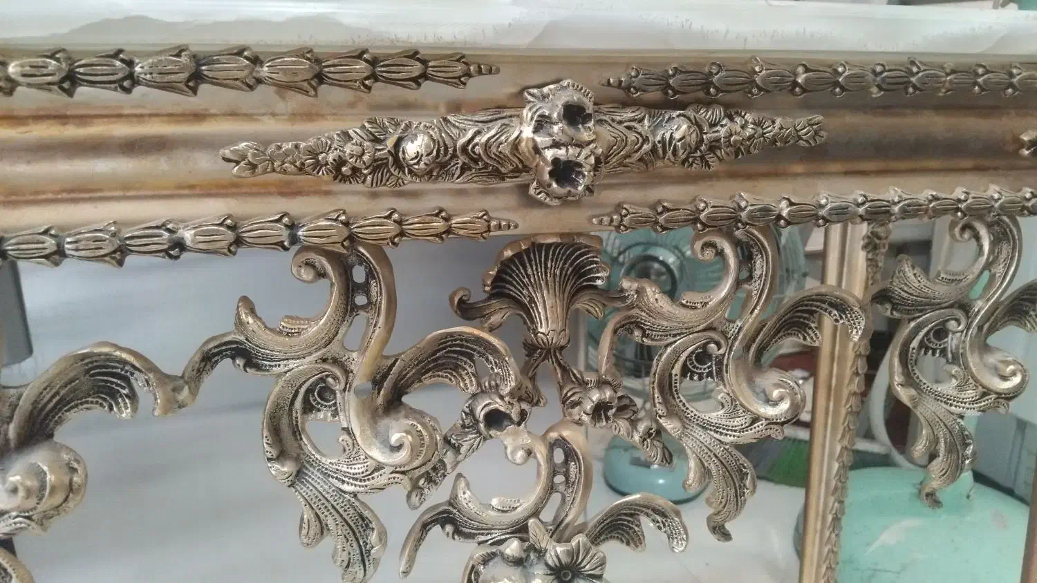 آیینهشمعدانایتالیاییآنتیک ابکاری|کلکسیون اشیاء عتیقه|رباطکریم, الارد|دیوار