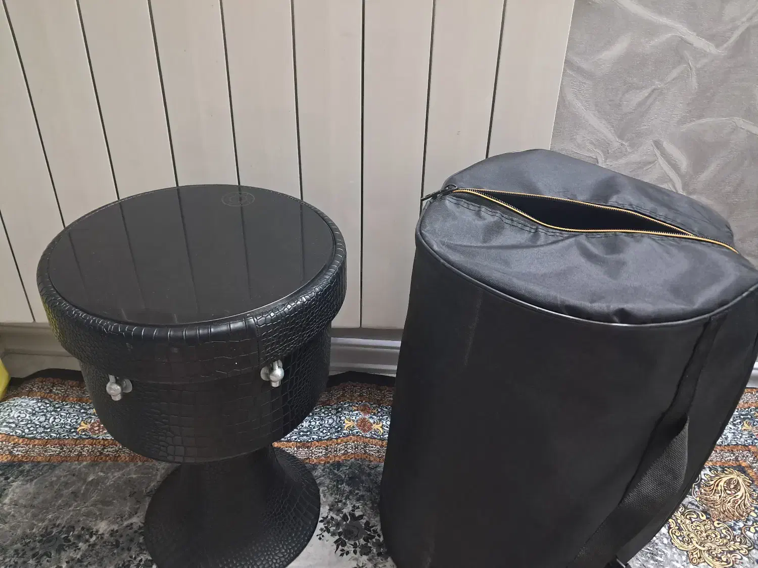 یک عدد ضرب تمپو با پایه|درام و پرکاشن|شیراز, خلدبرین|دیوار