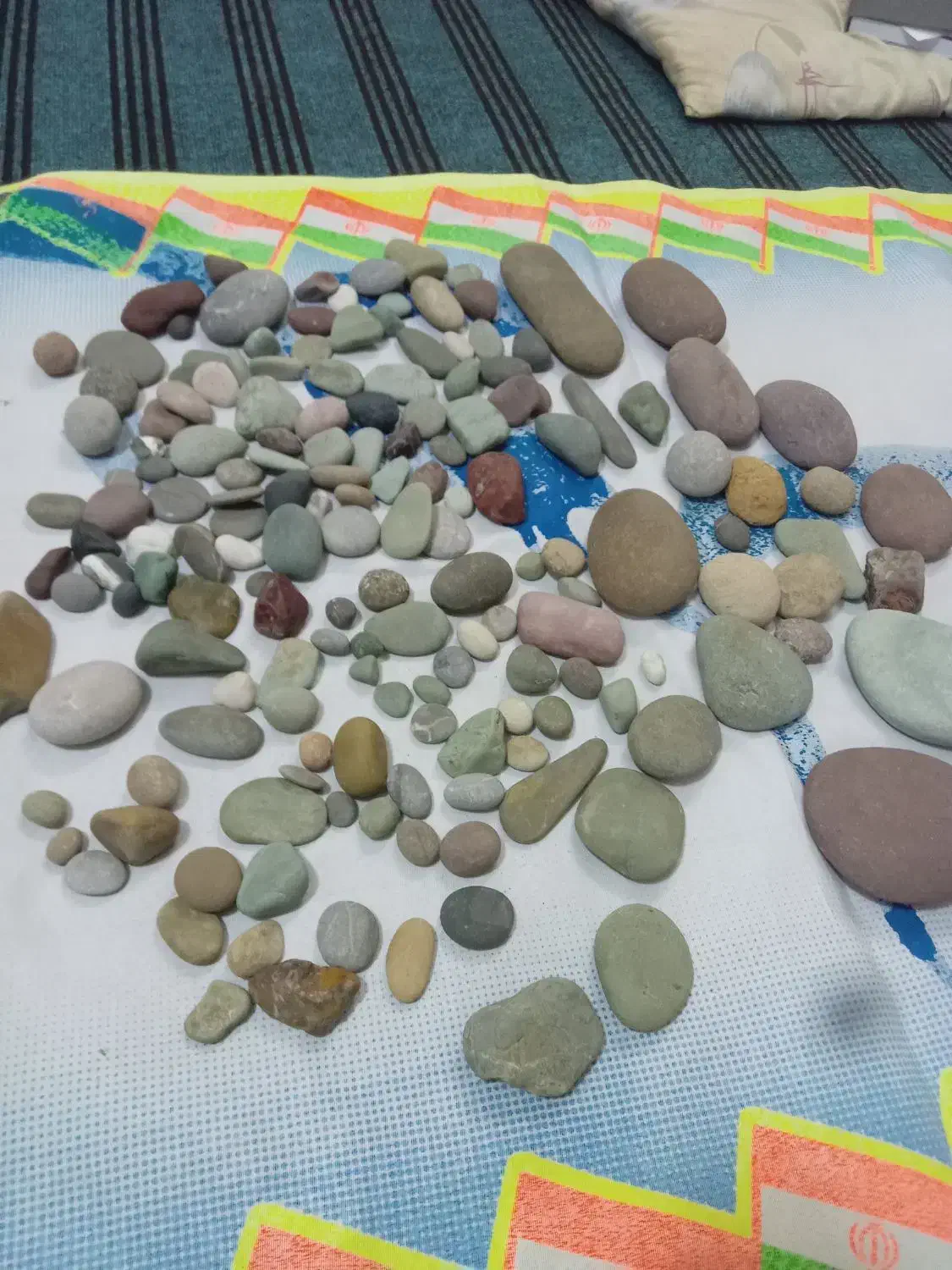 عجیب ولی واقعی زیبا وقشنگ سنگ فرش جالب|کلکسیون و سرگرمی|ابهر, |دیوار