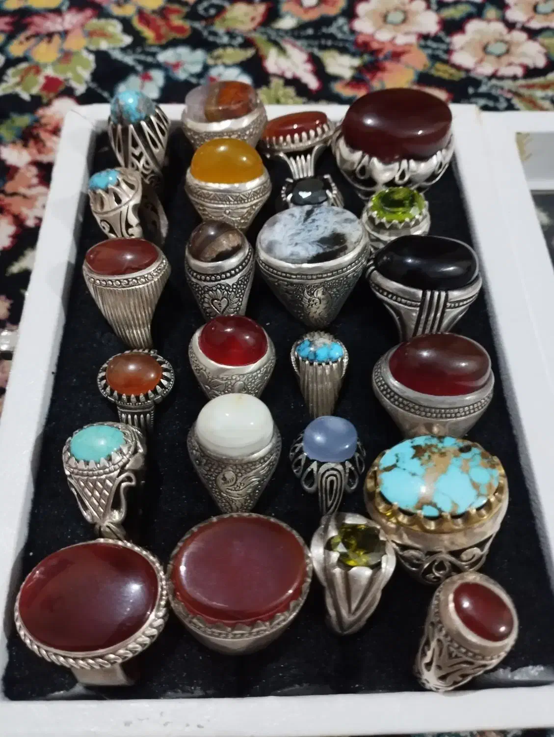 همه اصل و کار دست و نگینها معدن|جواهرات|خوانسار, |دیوار