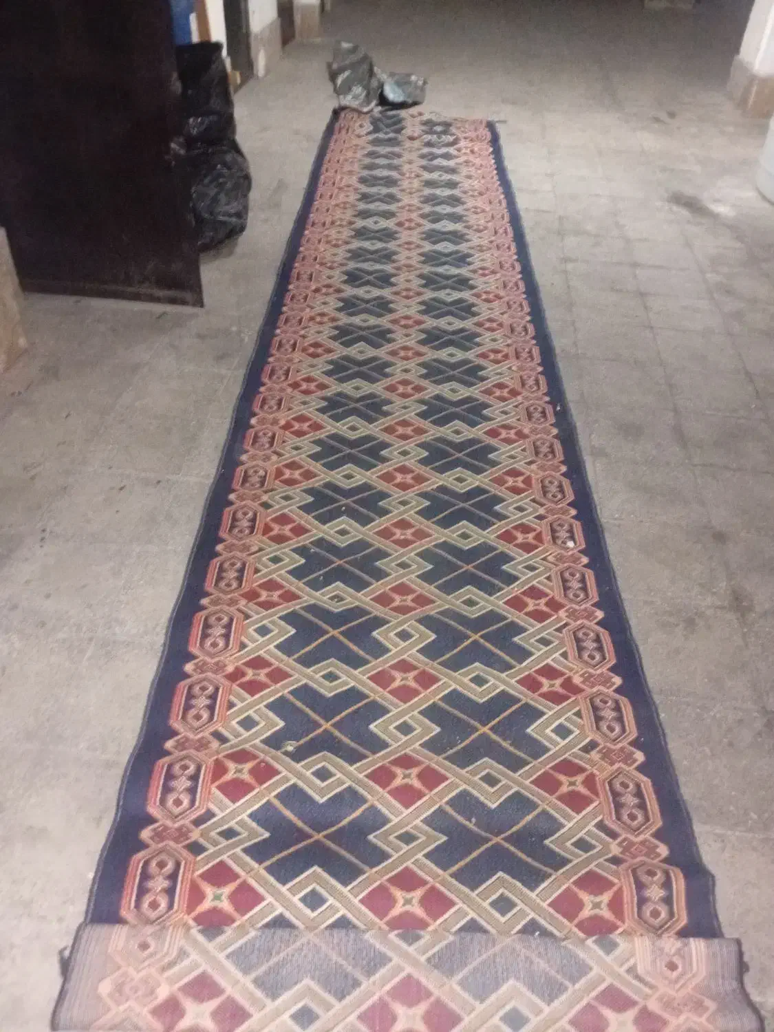 فرش راهرو و کناره ۶ متر طول در عرض ۱۱۰|فرش|ورامین, خیر آباد|دیوار
