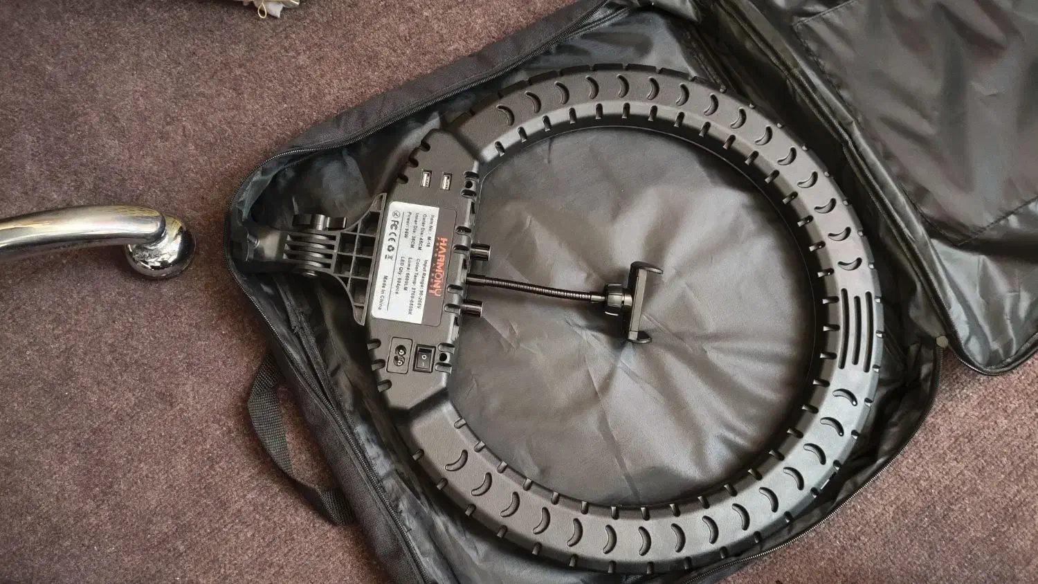 رینگ لایت 96 وات|لامپ و چراغ|کرمان, |دیوار