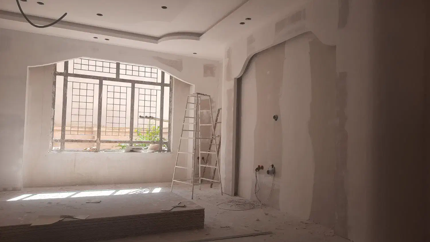 فروش منزل ویلایی دو طبقه اسکلت بتون کازرون پردیس|فروش خانه و ویلا|کازرون, |دیوار