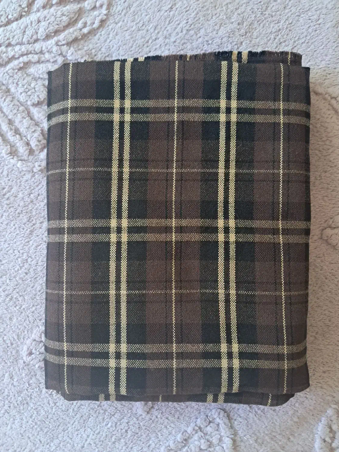 پارچه پالتویی|لباس|تبریز, |دیوار