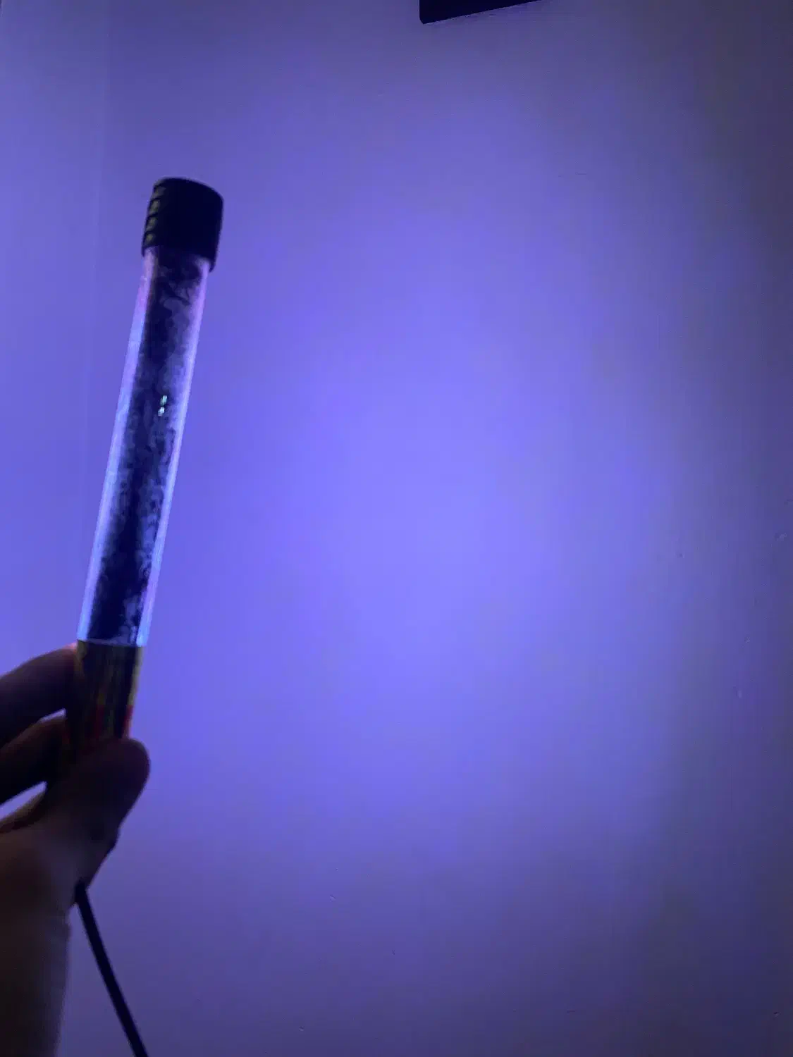 لامپ اکواریوم سفید و صورتی|ماهی|کرمانشاه, |دیوار