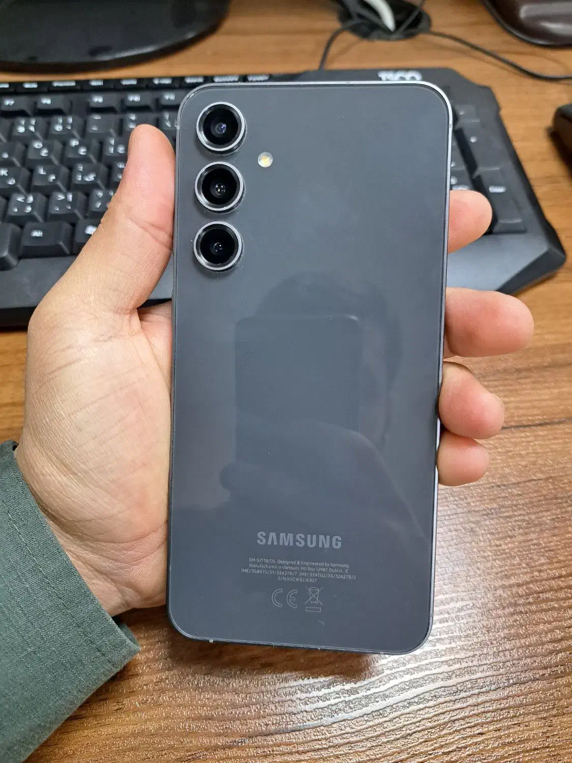 گوشی s23 fe|موبایل|تهران, فلسطین (میدان انقلاب)|دیوار