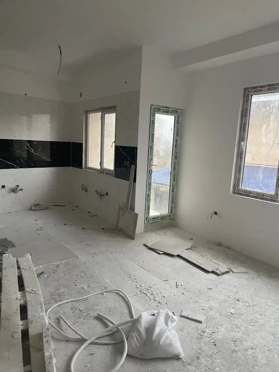 واحد نوساز ۷۶متری طبقه اول با وام ۳۵۰ میلیونی|فروش آپارتمان|املش, |دیوار