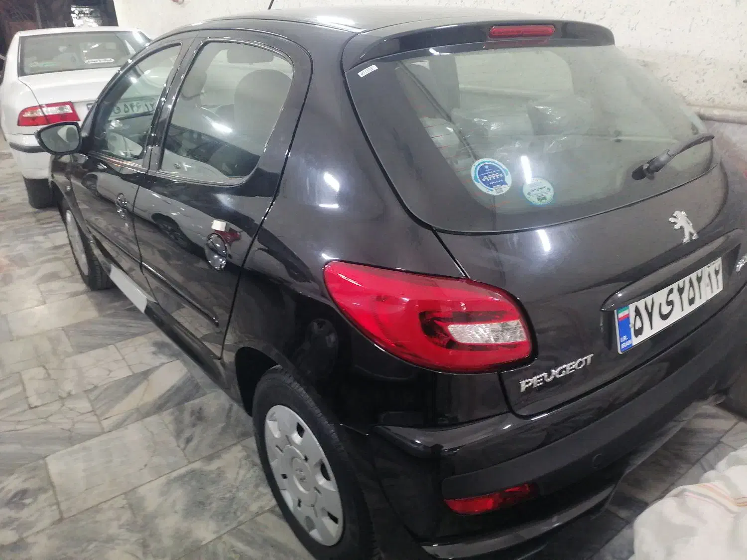 207 مشکی آبنوس Tu5 مدل 1402|خودرو سواری و وانت|مشهد, گاز|دیوار