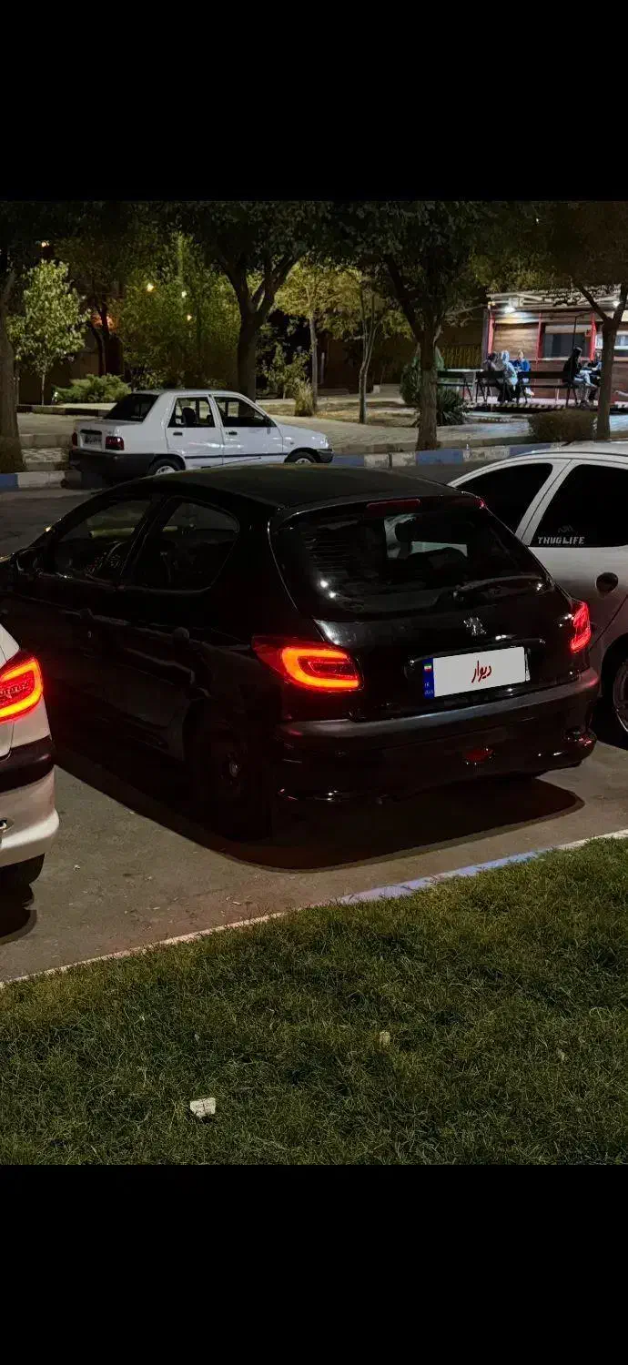 ۲۰۶مشکی|خودرو سواری و وانت|شاهینشهر, عطار|دیوار