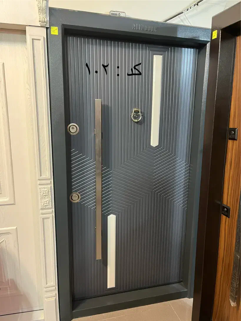 فوری ۱۲ عدد درب ضدسرقت نو حراج فوری زیر قیمت|مصالح و تجهیزات ساختمان|ارومیه, |دیوار