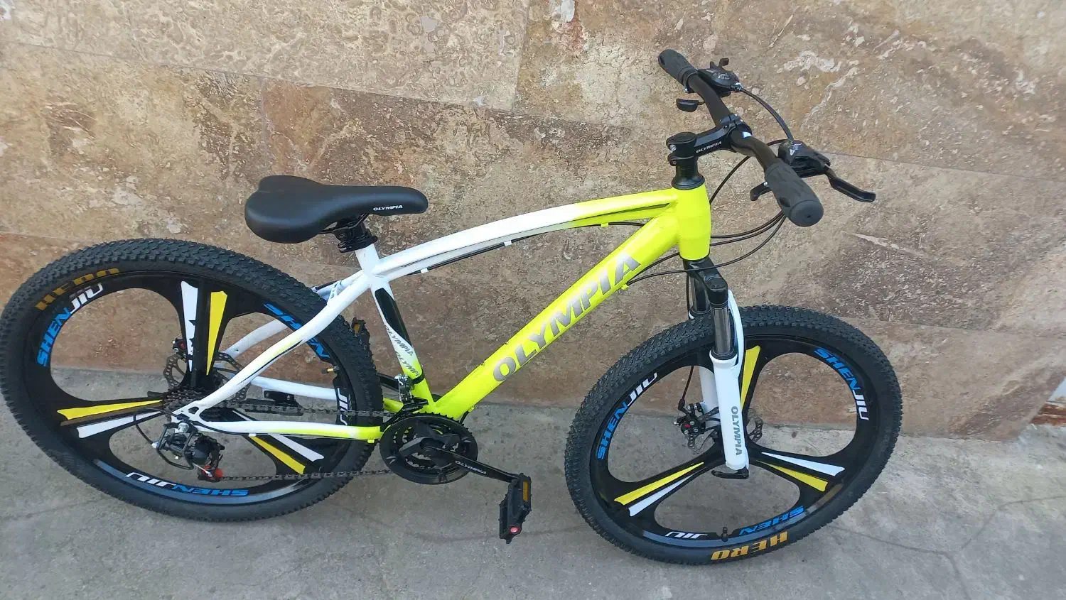 دوچرخه سایز ۲۶ رینگ اسپرت خارجی دیسکی آکبند|دوچرخه، اسکیت، اسکوتر|رشت, پیرکلاچای|دیوار