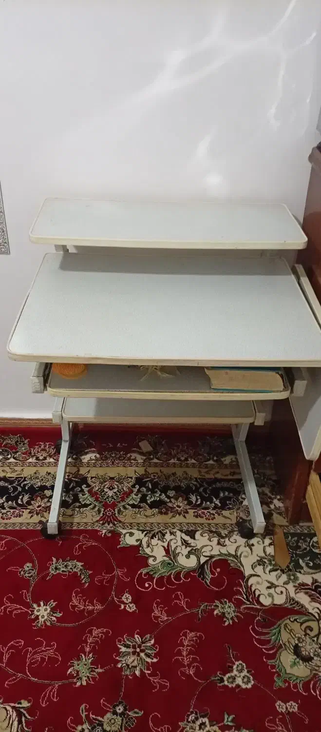 میز تحریر و کامپیوتر|میز تحریر و کامپیوتر|اسدآباد, |دیوار