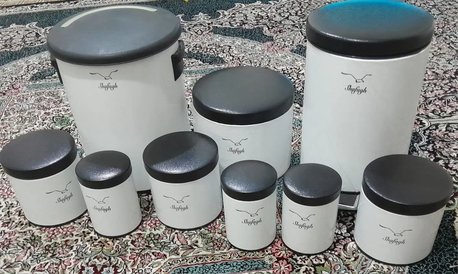 ظروف نگهدارنده|ظروف نگهدارنده، پلاستیکی، یکبارمصرف|خرمآباد, |دیوار