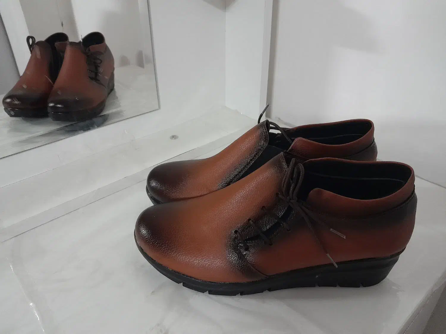 کفش زنانه چرم مصنوعی|کیف، کفش، کمربند|فلاورجان, |دیوار