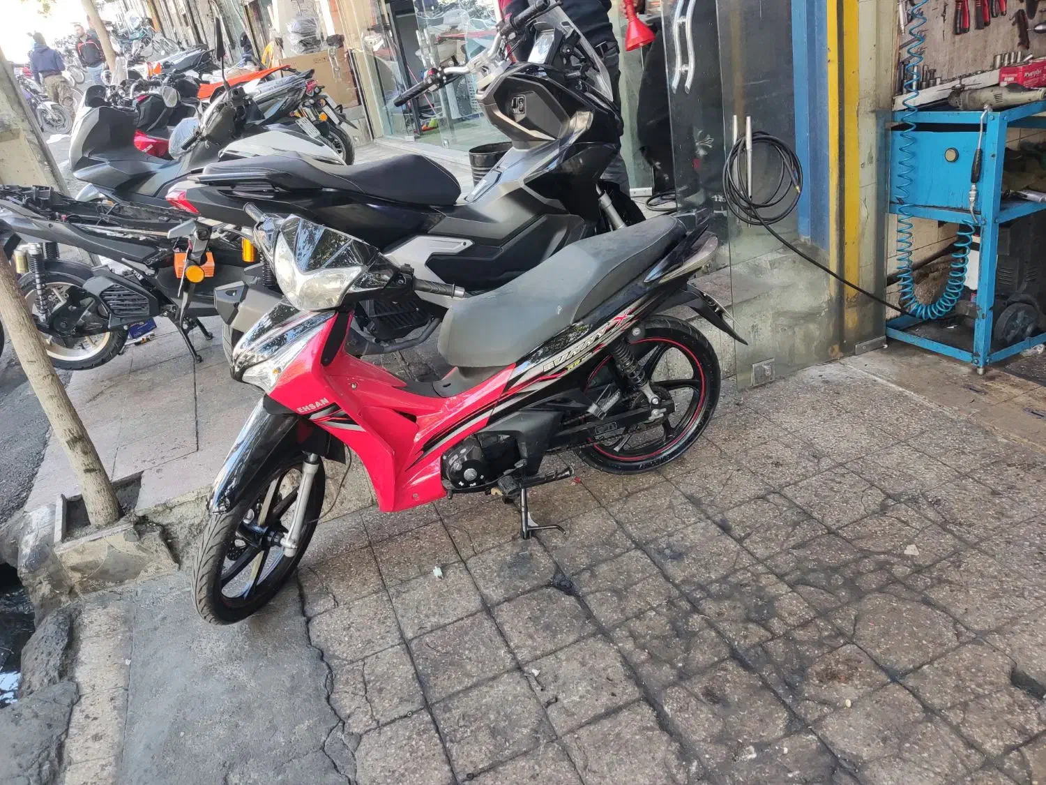 موتور ویو احسان|موتورسیکلت|سنندج, |دیوار