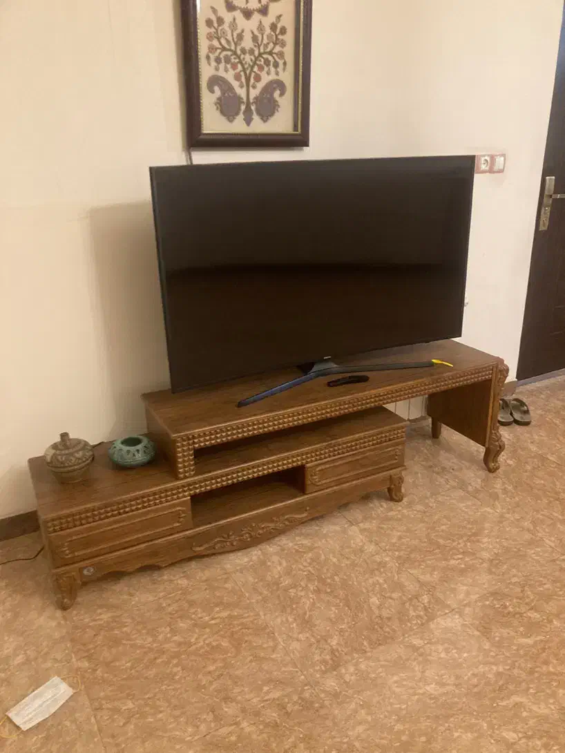 چهار قلم وسایل خانه در حد نو|بوفه، ویترین، کنسول|کرمان, |دیوار