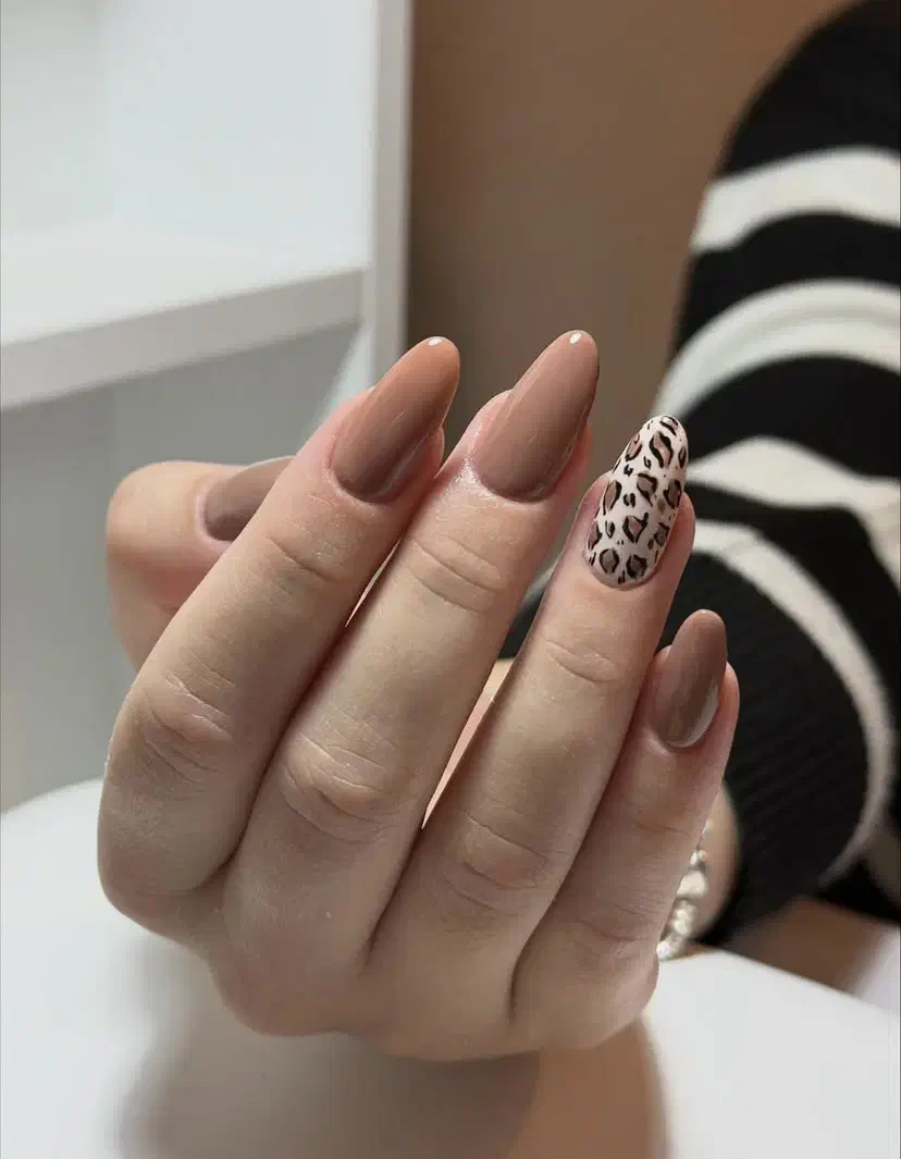 کاشت ناخن ۲۸۰ترمیم۲۰۰|خدمات آرایشگری و زیبایی|ارومیه, |دیوار