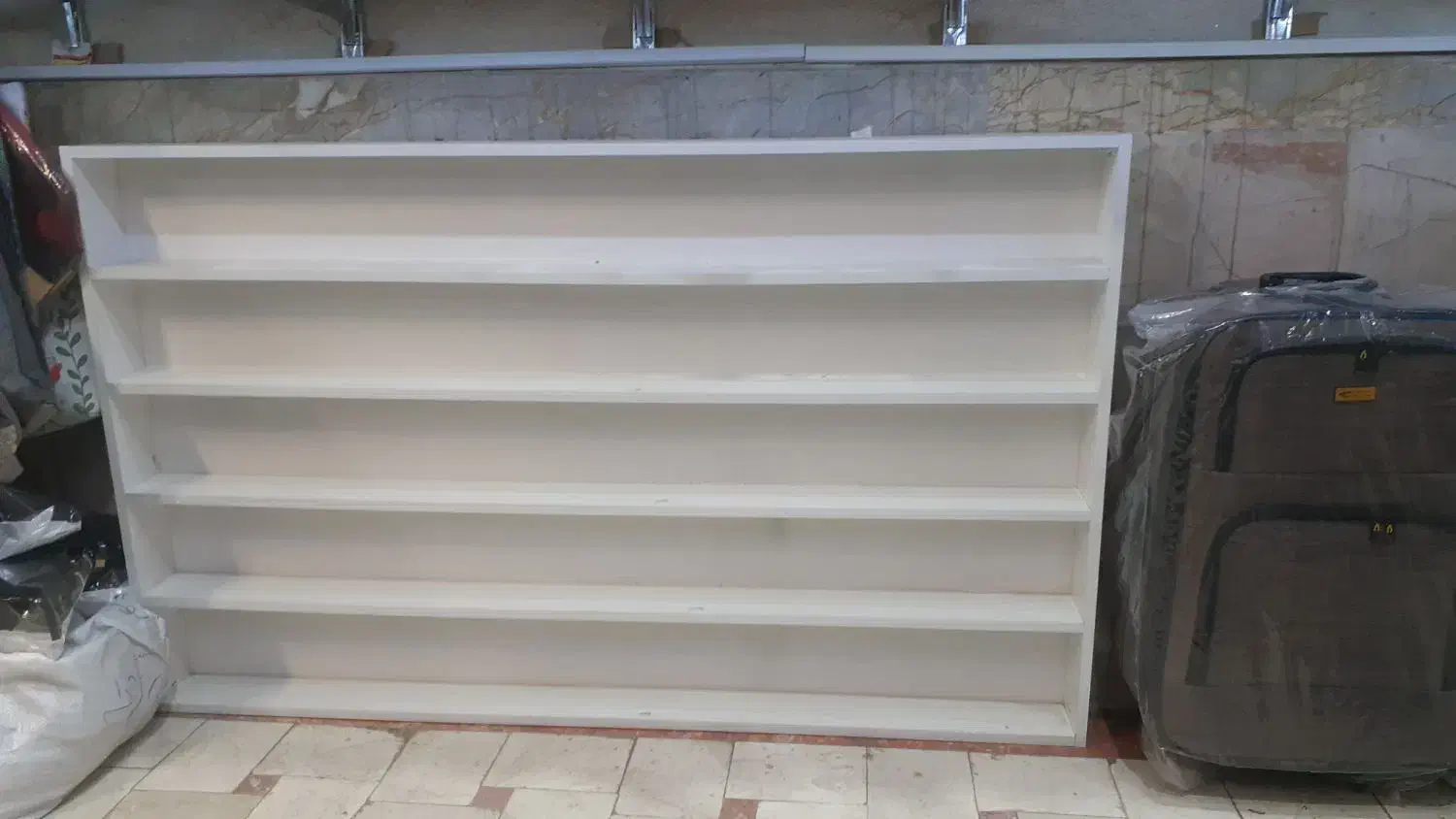 قفسه|کتابخانه، شلف، قفسه‌های دیواری|نیشابور, امام|دیوار