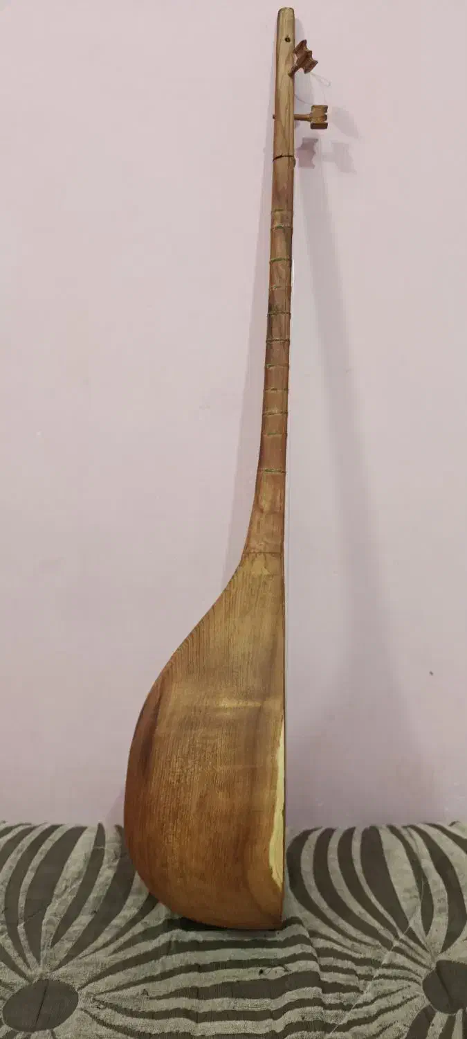 دوتار|سازهای سنتی|قوچان, |دیوار