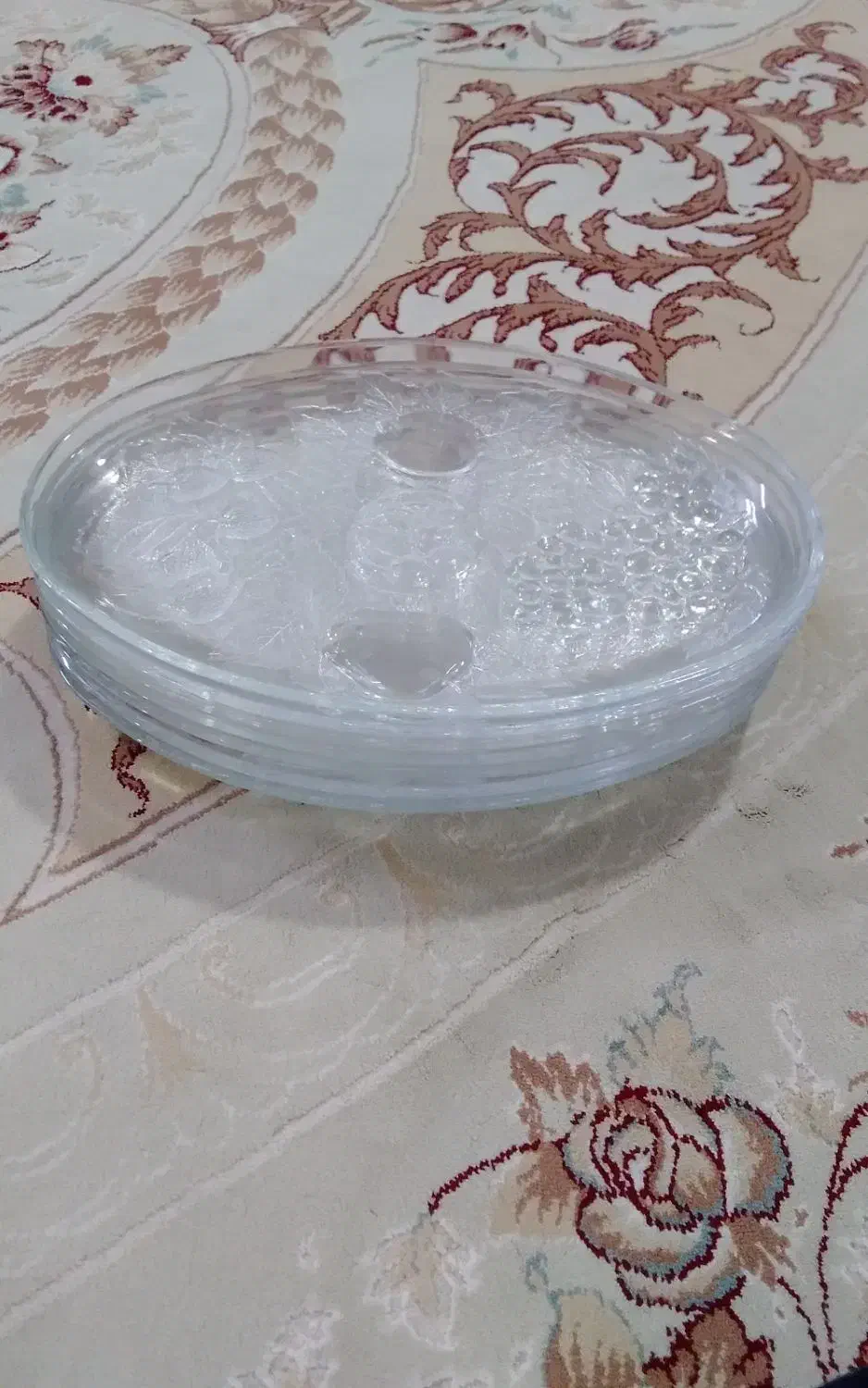 مقداری ظرف به فروش میرسد|ظروف سرو و پذیرایی|قم, کلهری|دیوار