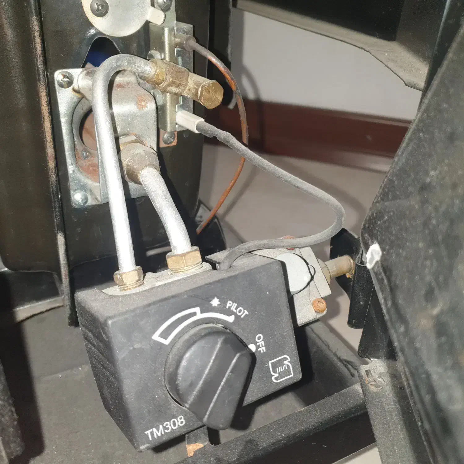 تعمیر بخاری ابگرمکن شیرالات...|خدمات پیشه و مهارت|مشکین‌دشت, |دیوار