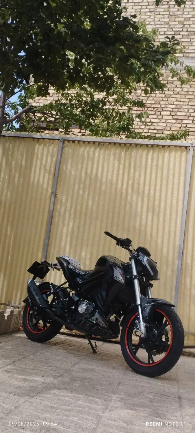 با سلام موتور بنلی مدل ۱۴۰۲ کم کار سالم|موتورسیکلت|زنجان, |دیوار
