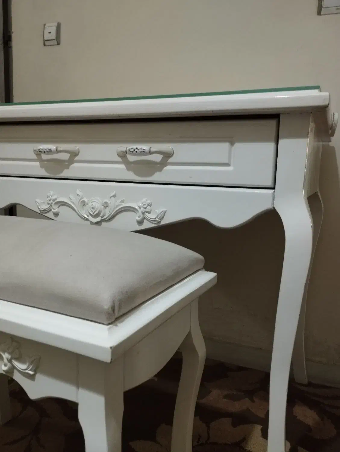 میز تحریر.. میز کار ..میز آرایش همه کاره|میز تحریر و کامپیوتر|ماهدشت, |دیوار