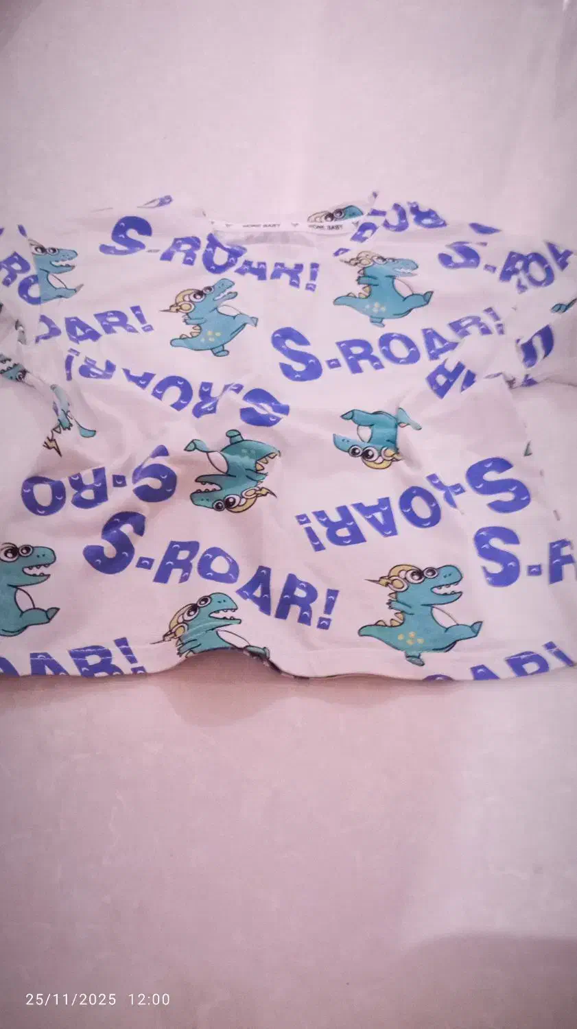 لباس کودک در حد نو|کفش و لباس بچه|اراک, |دیوار