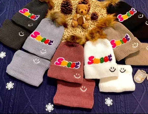 کلاه و گردنی داخل خز بچگونه|کفش و لباس بچه|تربت جام, معدآباد|دیوار