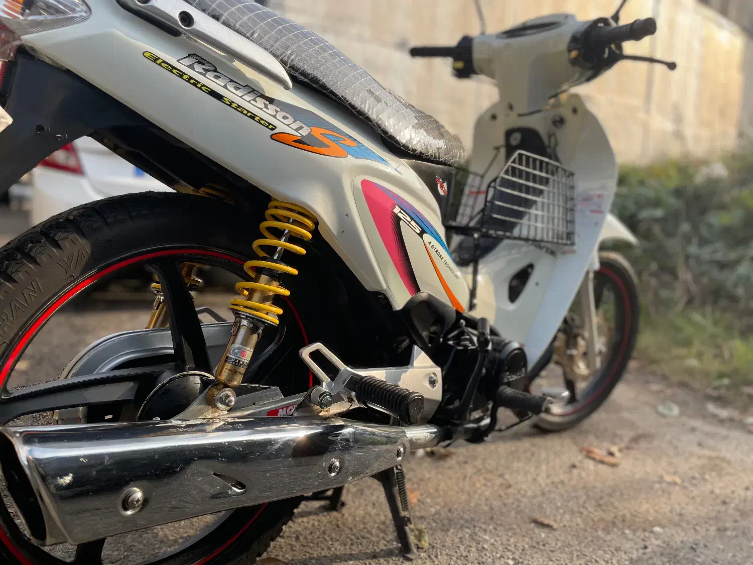 کویر رادیسون اصلی ۱۲۵|موتورسیکلت|لنگرود, |دیوار