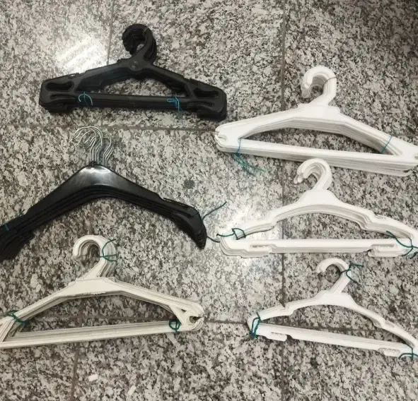 چوب لباسی|بندرخت و رخت‌آویز|بیرجند, |دیوار