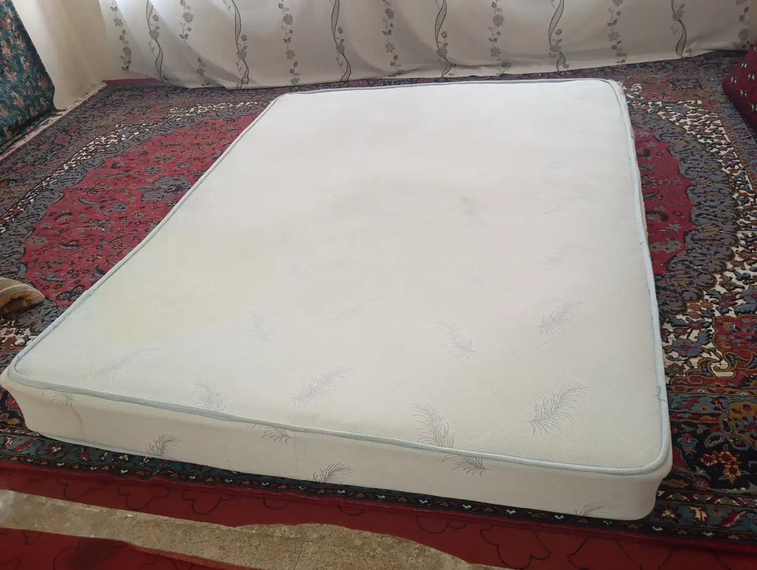 تشک دونفره|تشک تختخواب|شیراز, زند|دیوار