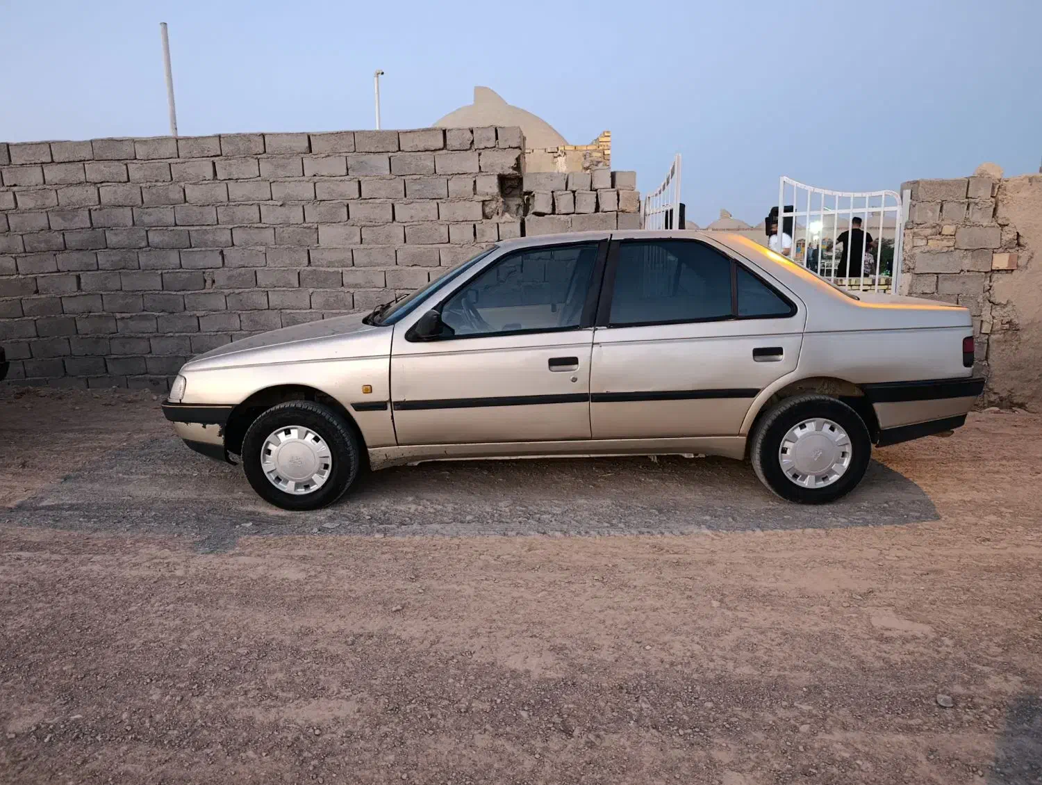 پژو 405بژ|خودرو سواری و وانت|زابل, |دیوار