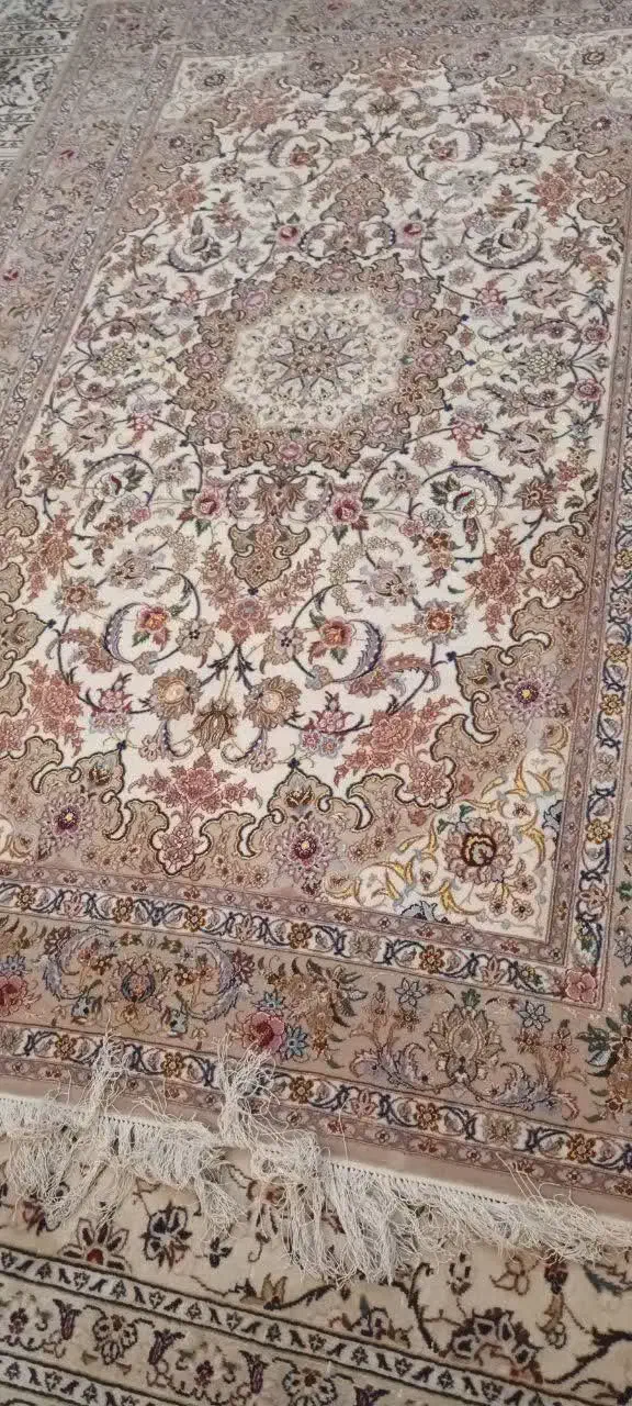 قالیچه دستبافت اصفهان|فرش|اندیشه, اندیشه فاز ۱|دیوار