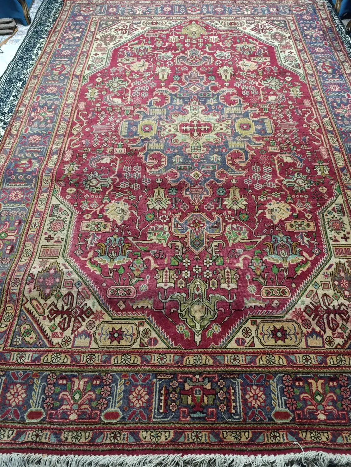 فرش دستباف ۶ متری|فرش|پره‌سر, |دیوار