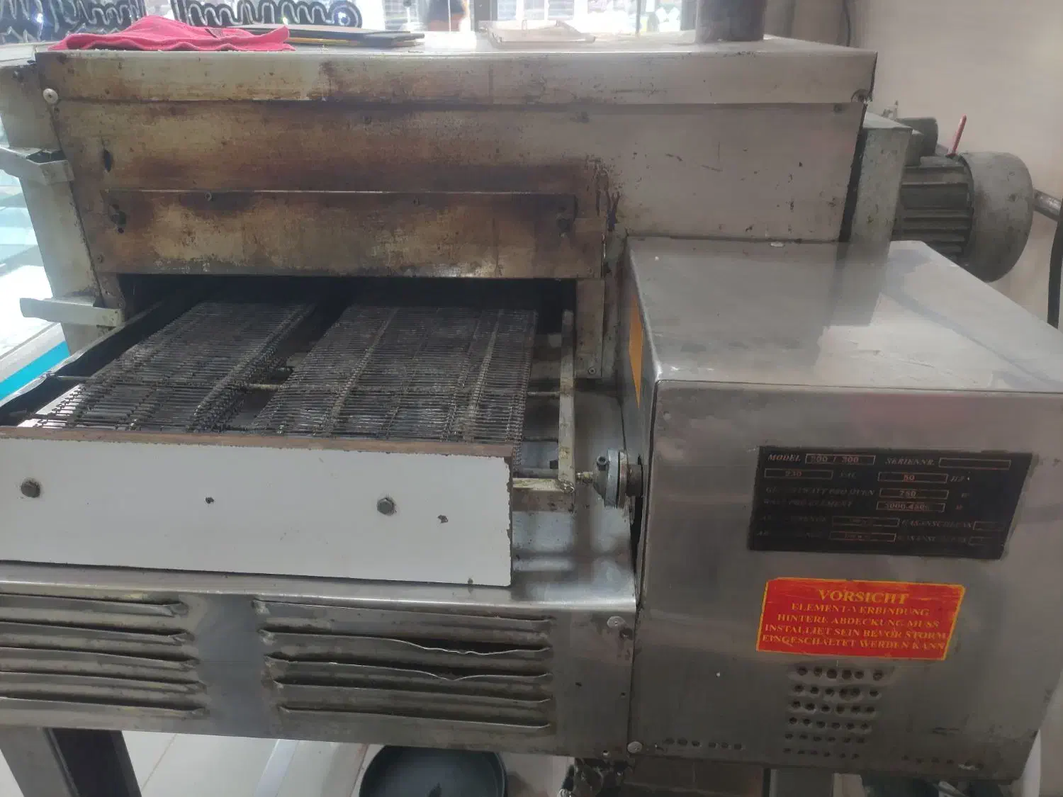 فر ریلی|کافی‌شاپ و رستوران|نقده, |دیوار