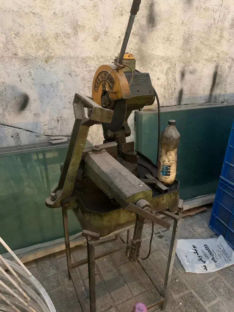 اره اب صابونی|ابزارآلات|کرج, اتمسفر|دیوار