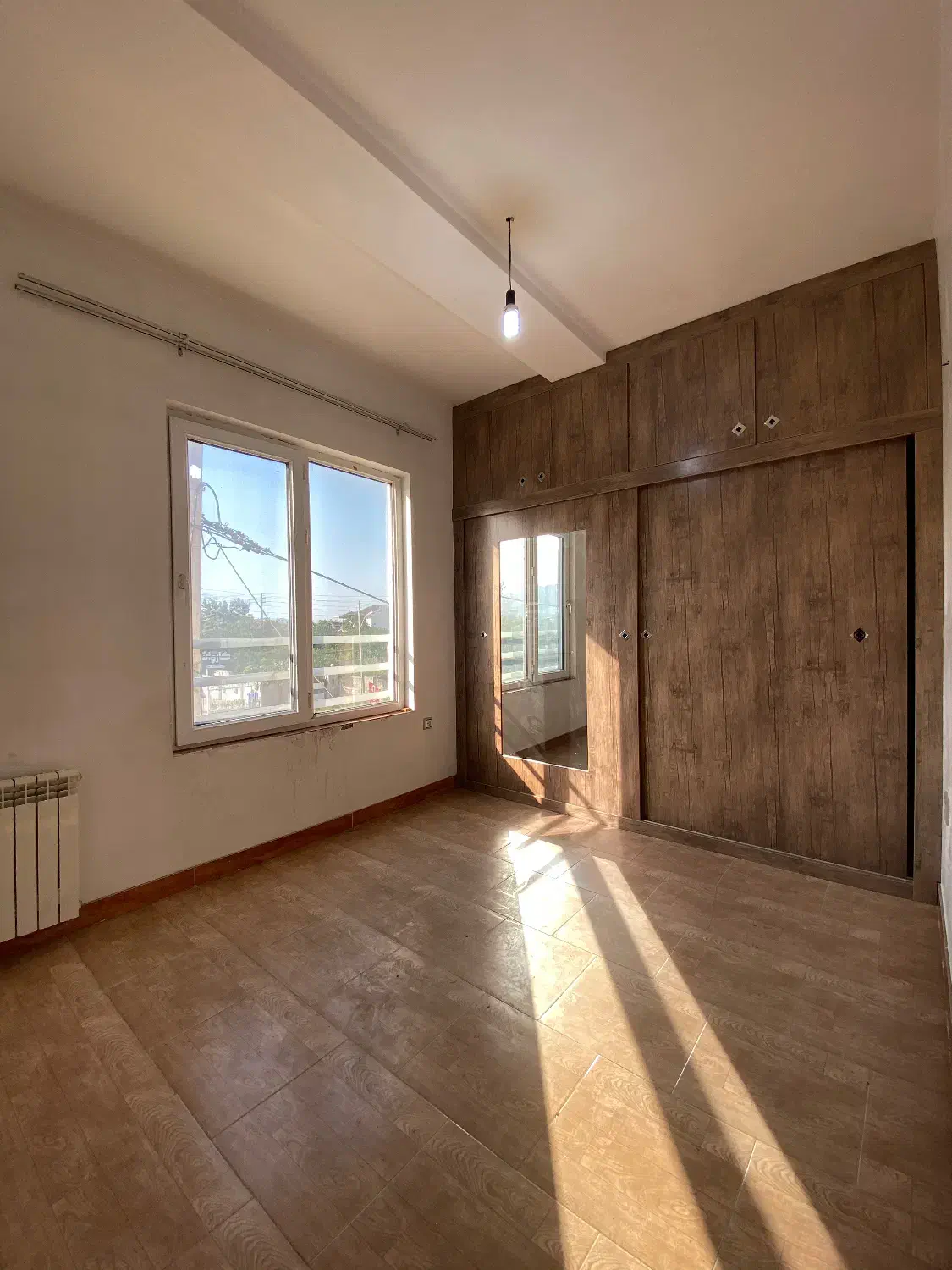 واحد ۸۵ متری واقع در جاده قلعه گردن|اجارهٔ آپارتمان|خرم‌آباد (تنکابن), |دیوار