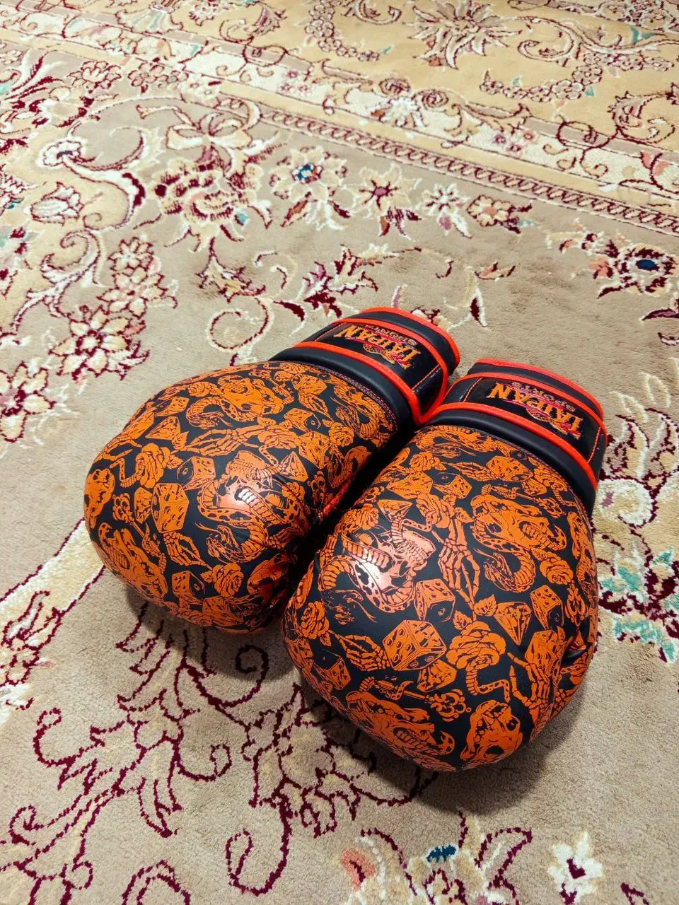 دستکش بوکس TAIPAN اصلی پاکستانی|تجهیزات ورزشی|مشهد, شهرک امام هادی (شهرک غرب)|دیوار