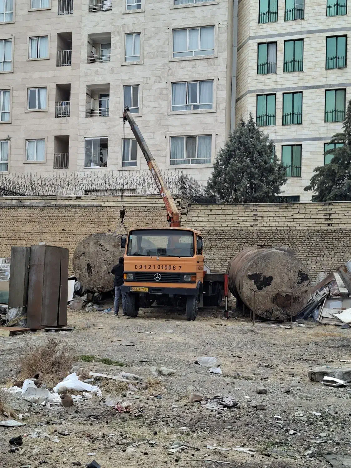 اجاره جرثقیل۳تن باجک پالت و جرثقیل۷تن۳۲متری وسبد|ماشین‌آلات صنعتی|تهران, شهرک آزمایش|دیوار