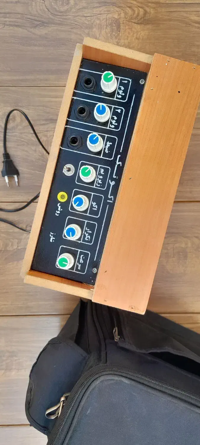 اکو همراه مداحی با میکروفون|صوتی و تصویری|سبزوار, فرهنگیان|دیوار